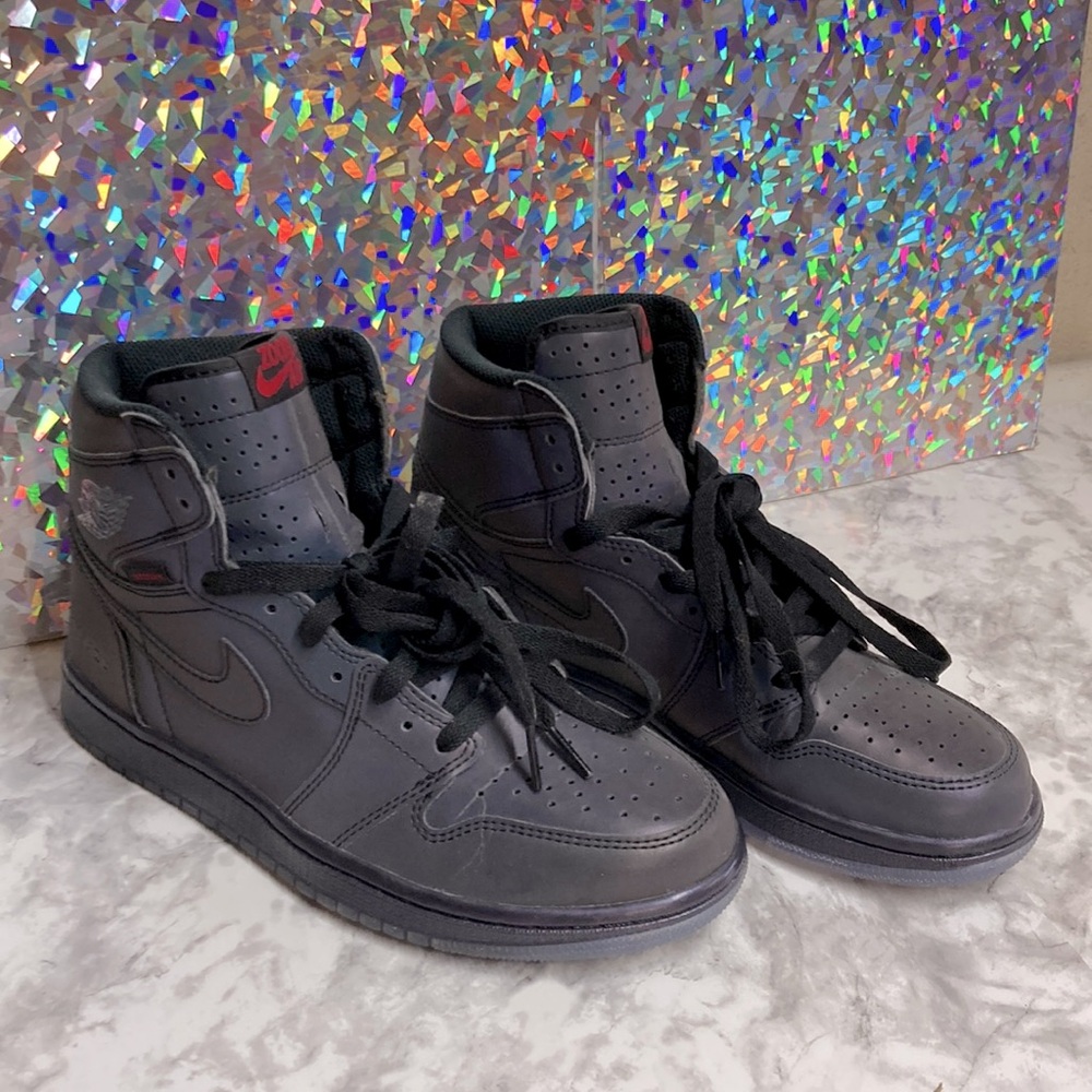Nike Air Jordan Retro1 High Zoom Fearless Reflective Sneakers size 7.5
